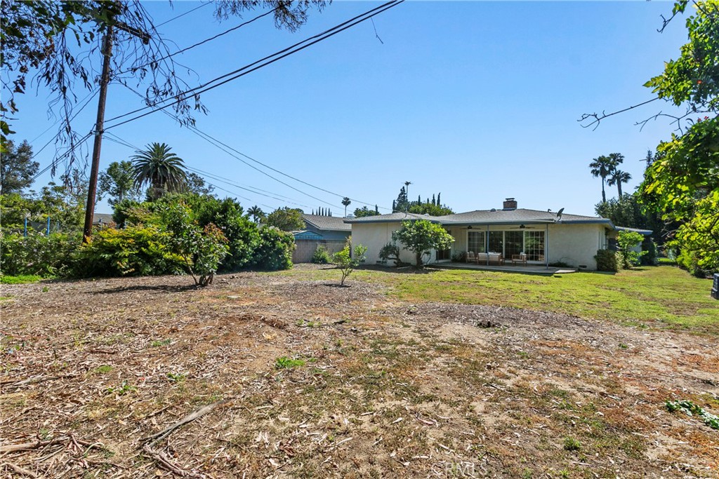 14092 Windsor Place