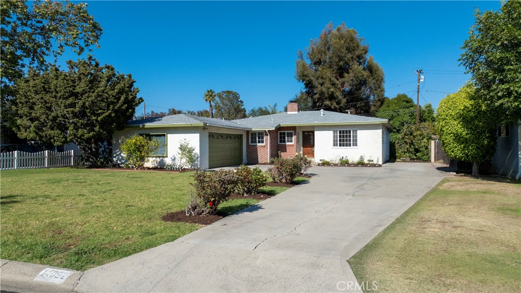 14092 Windsor Place