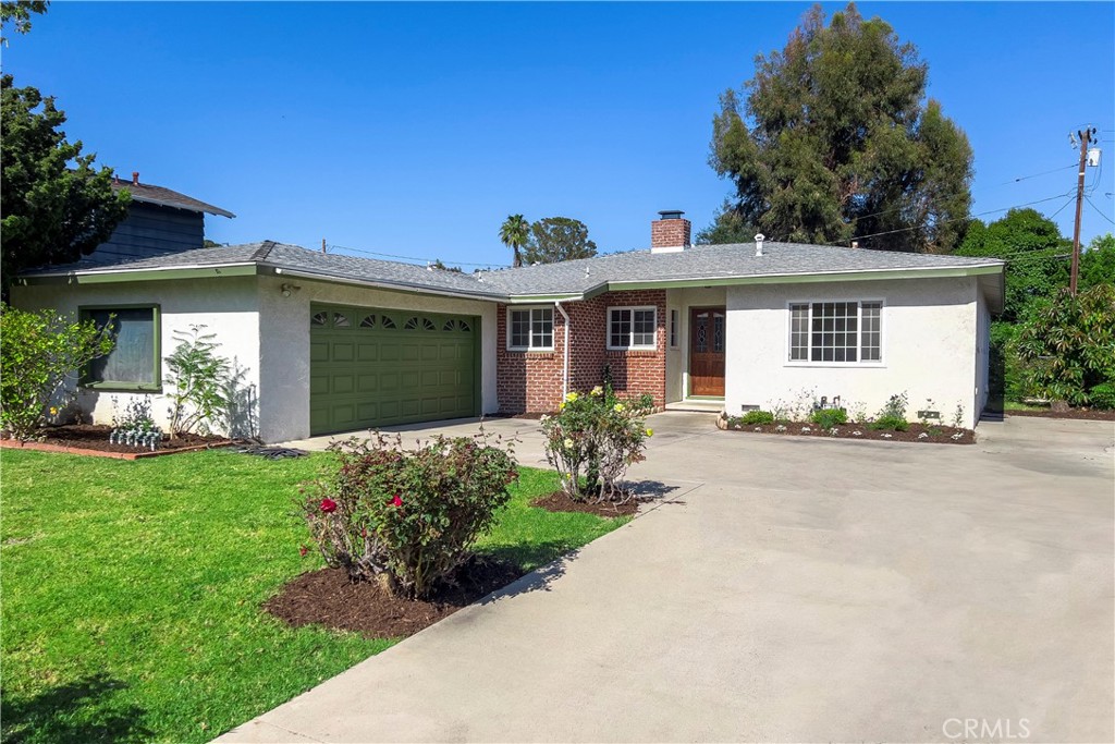 14092 Windsor Place