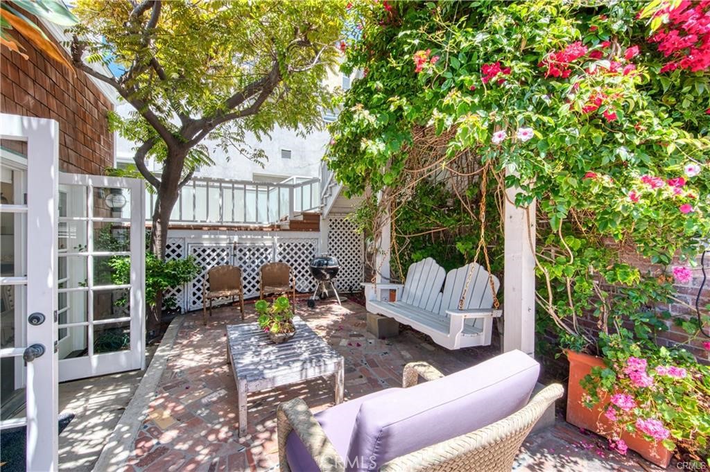 1061 Gaviota Drive