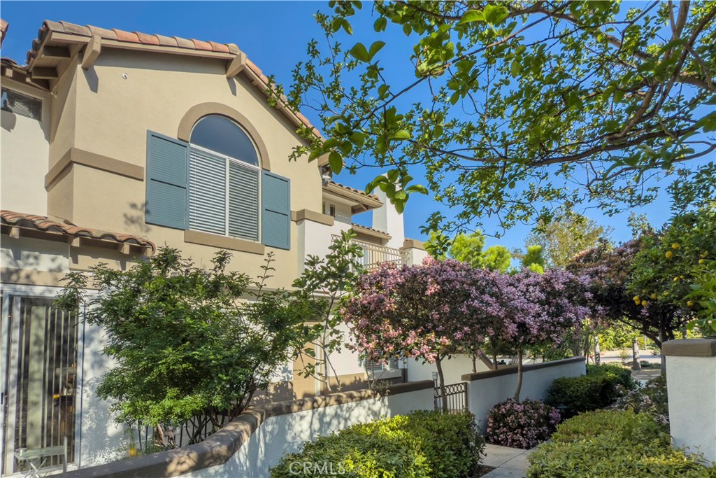 2371 Sunningdale Drive