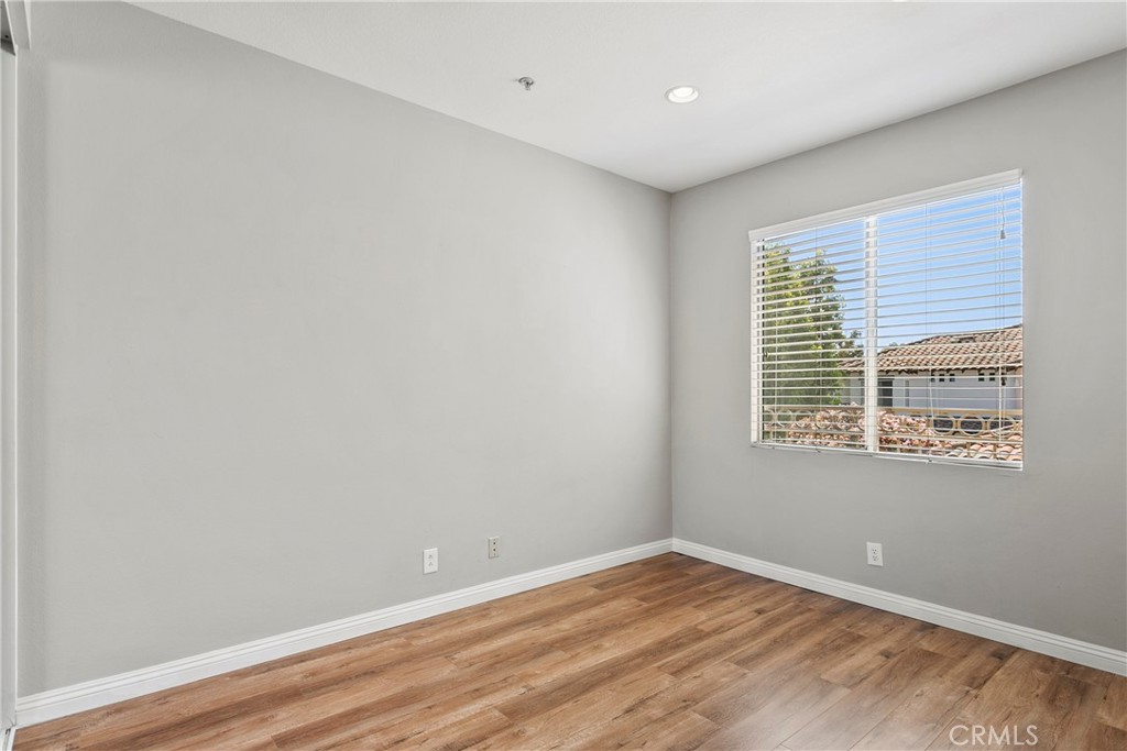 2371 Sunningdale Drive