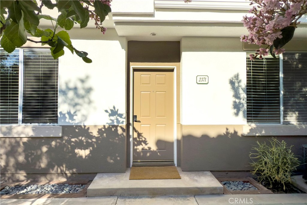 2371 Sunningdale Drive