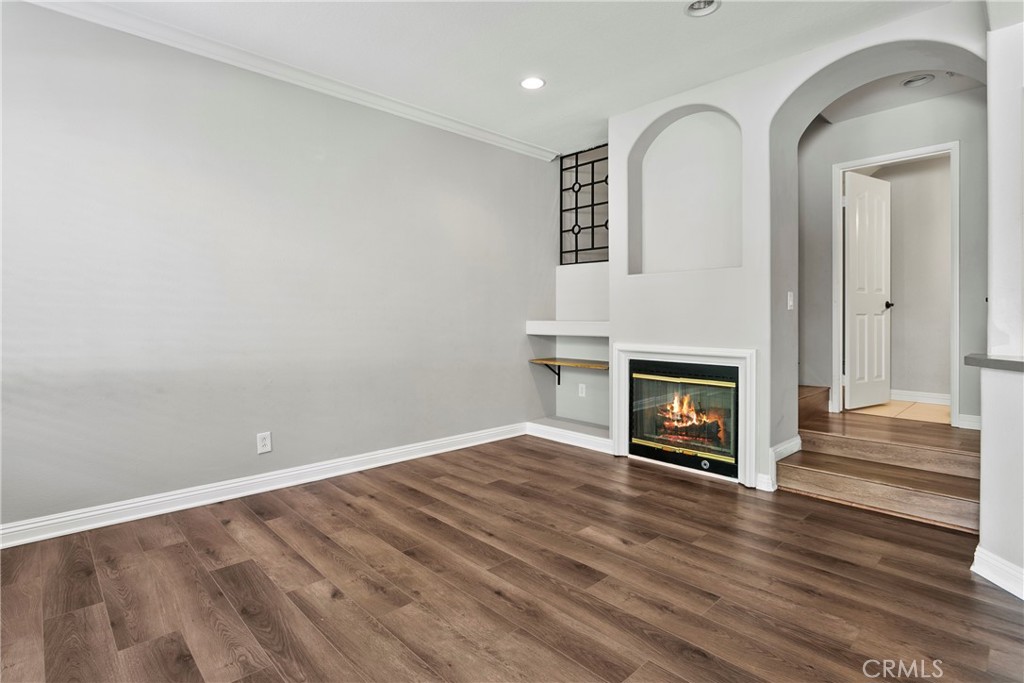 2371 Sunningdale Drive