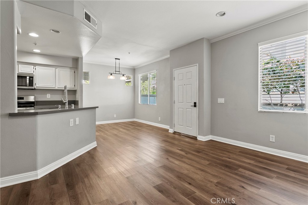 2371 Sunningdale Drive