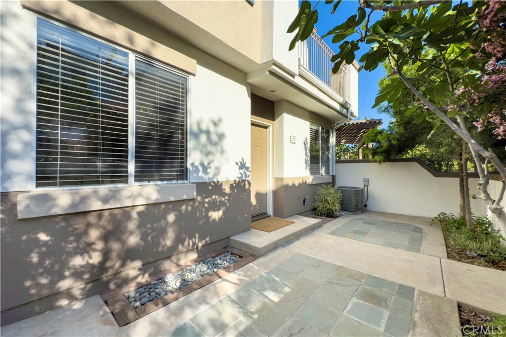 2371 Sunningdale Drive