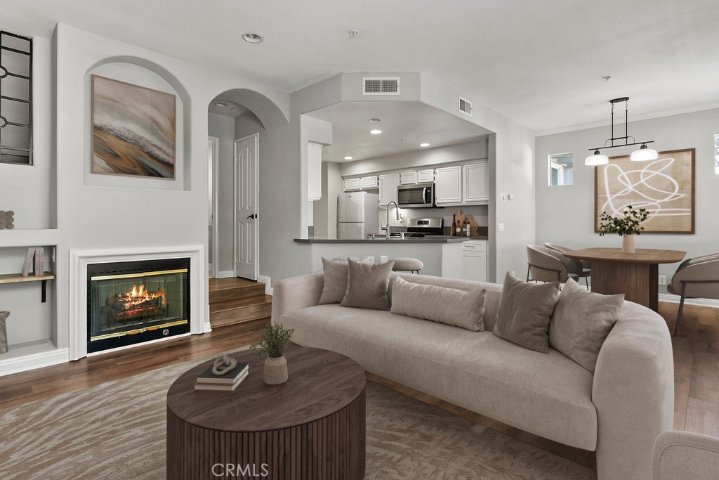 2371 Sunningdale Drive
