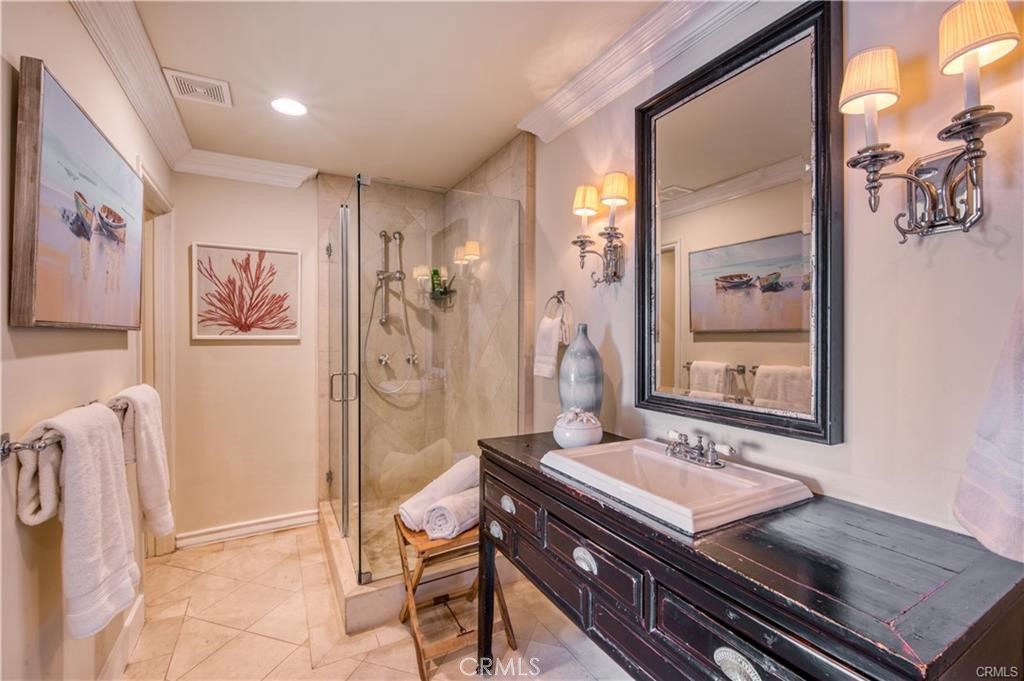 1061 Gaviota Drive