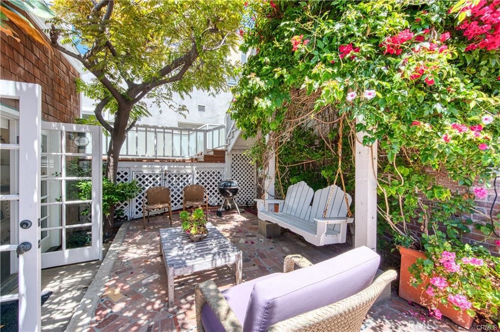 1061 Gaviota Drive