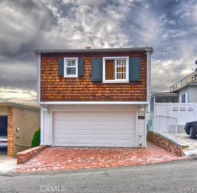 1061 Gaviota Drive