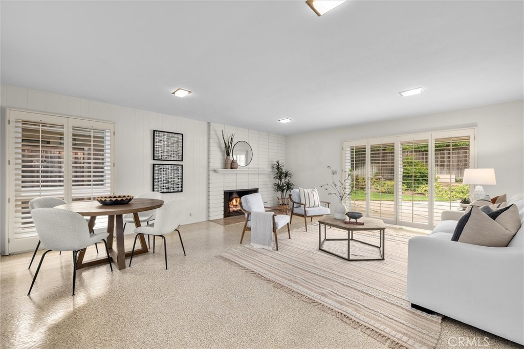 1812 Tradewinds Lane