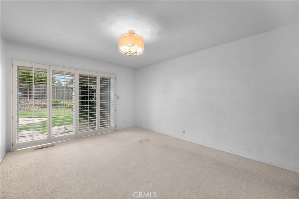 1812 Tradewinds Lane