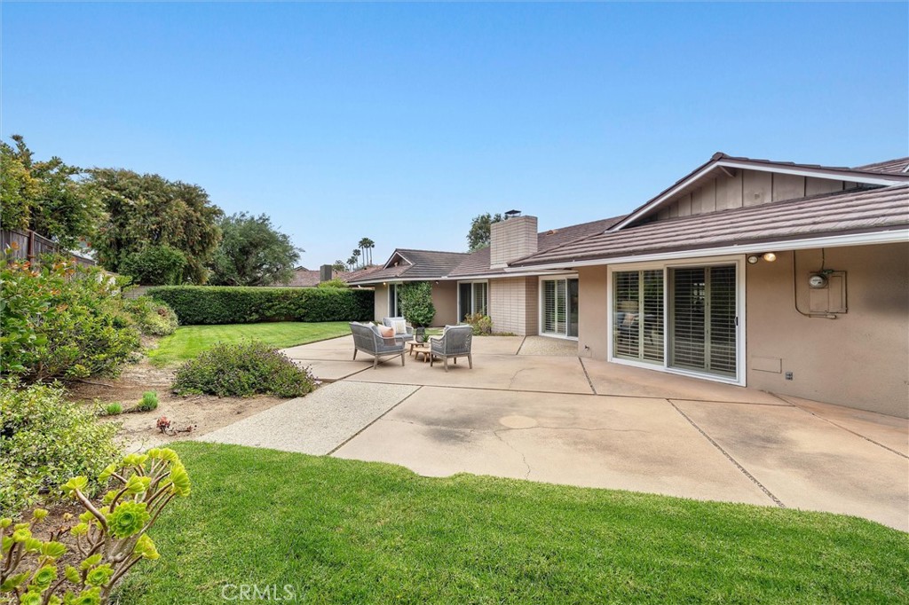 1812 Tradewinds Lane