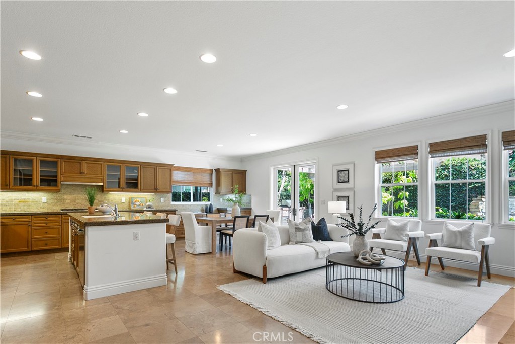 11 Flora Springs