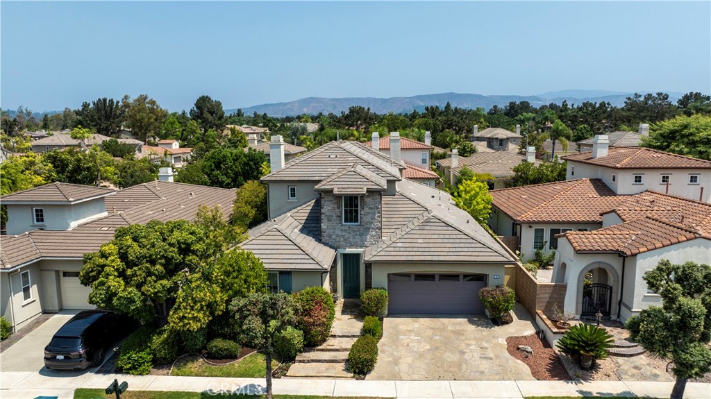 11 Flora Springs