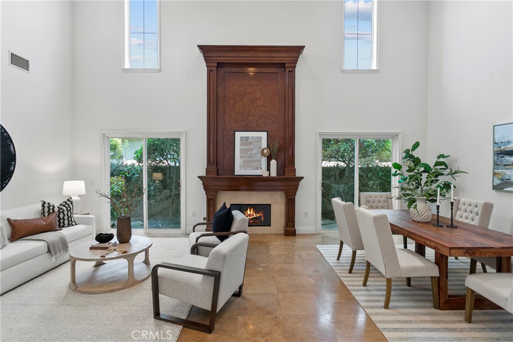 11 Flora Springs