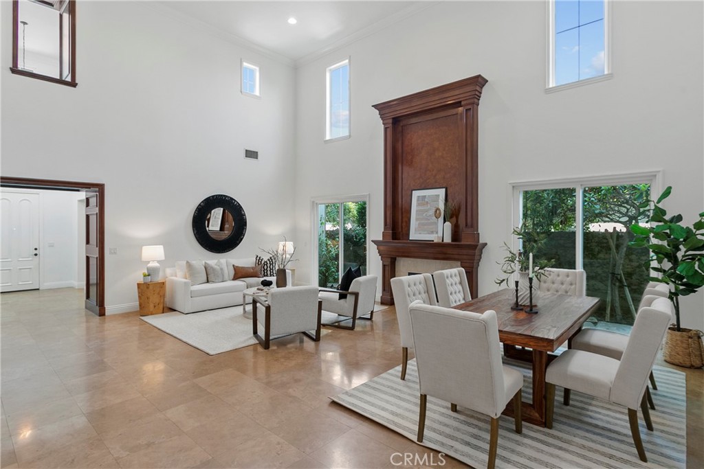 11 Flora Springs