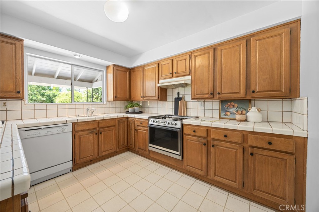 2032 Shelterwood Road