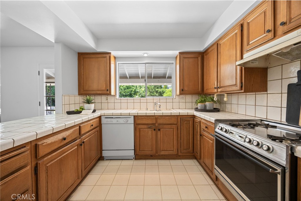 2032 Shelterwood Road