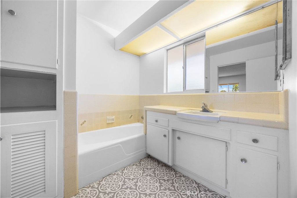 2032 Shelterwood Road