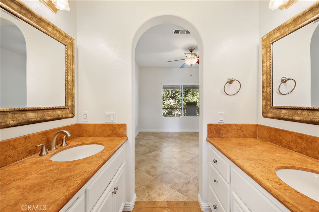 12949 Ternberry Court