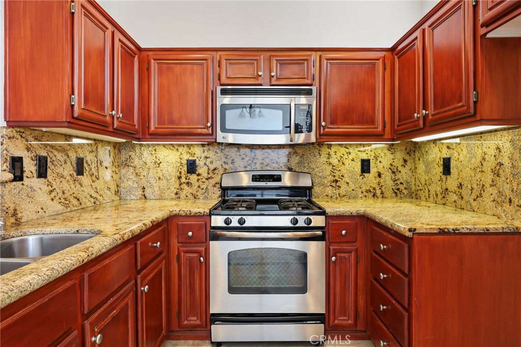 12949 Ternberry Court