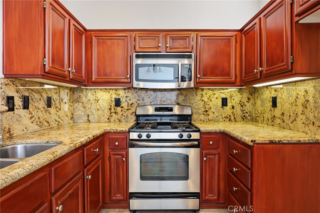 12949 Ternberry Court