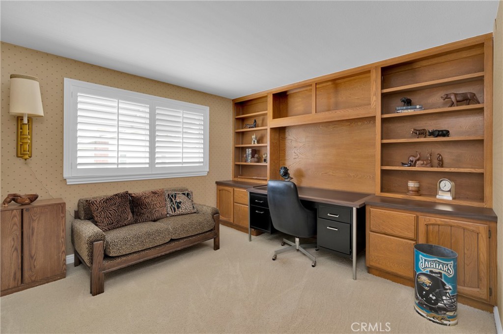 1625 Salmon River