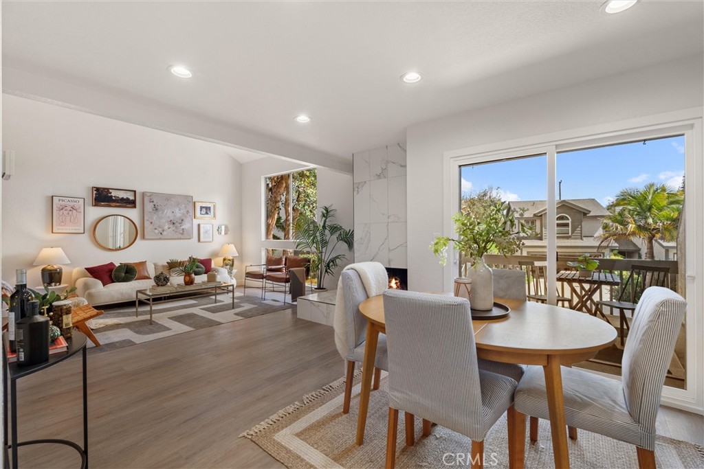 2200 Canyon Drive 8