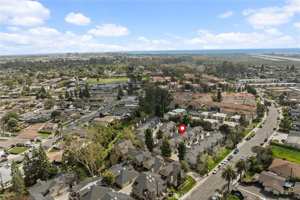 2200 Canyon Drive 8