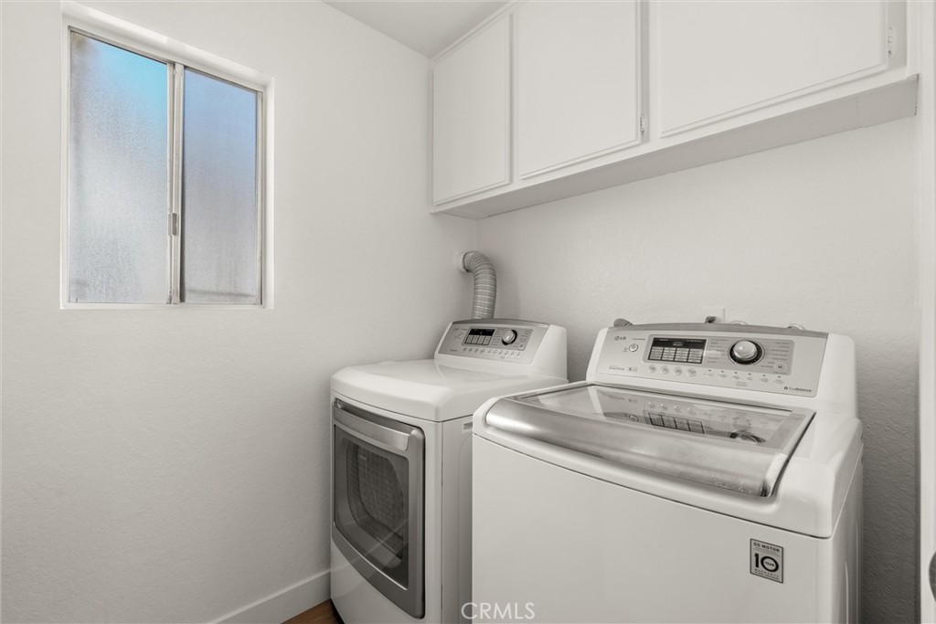 2200 Canyon Drive 8