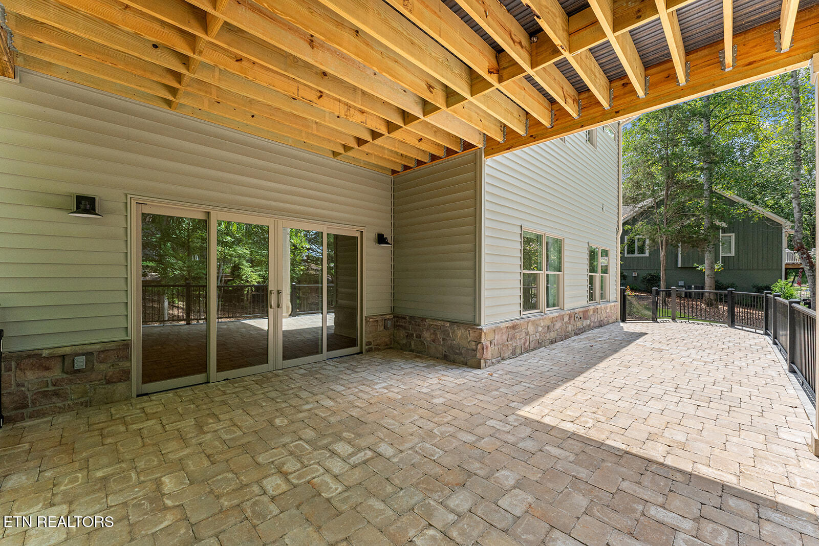 216 Tecumseh Way