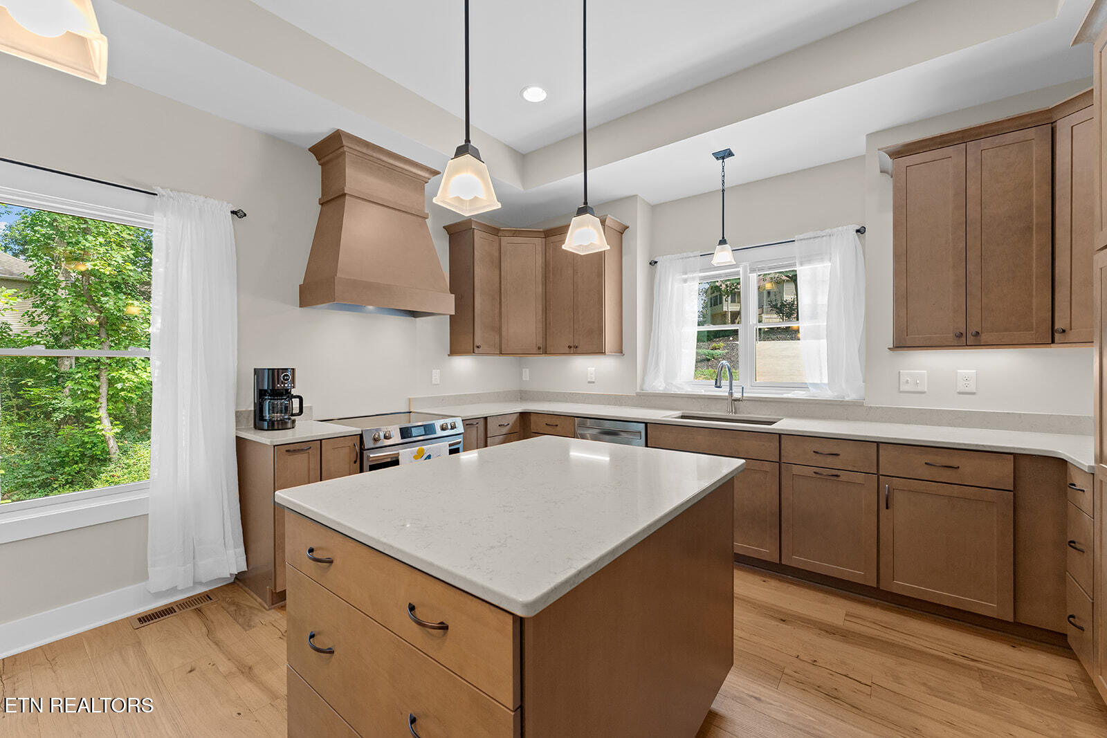 216 Tecumseh Way
