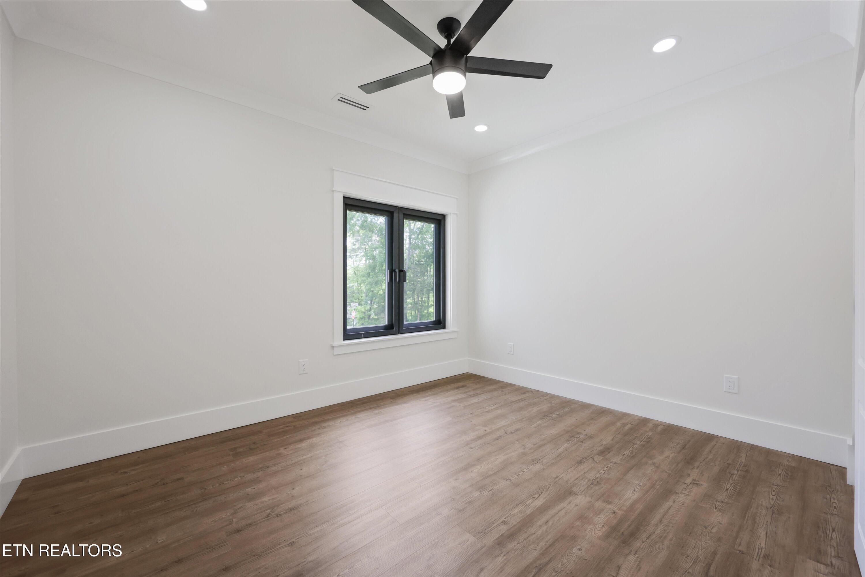 400 Elohi Place