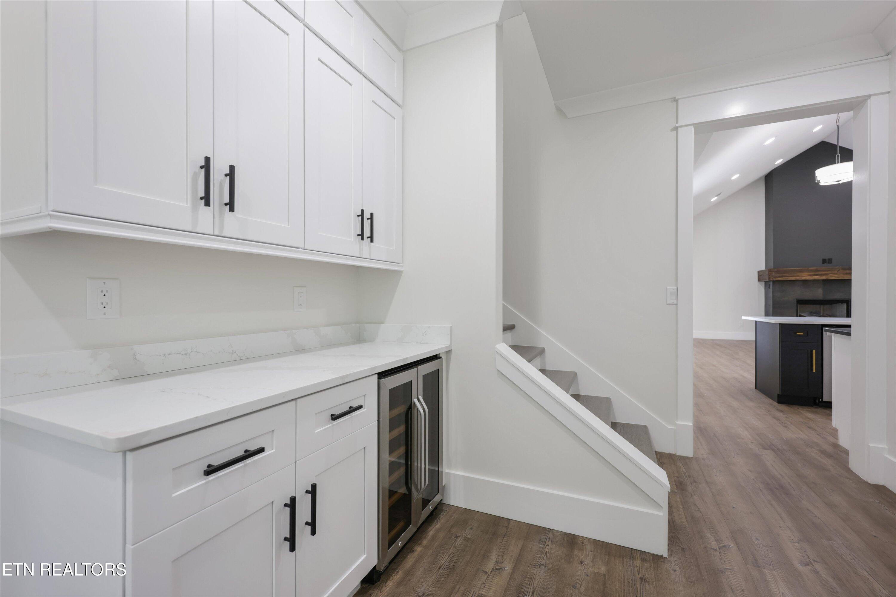 400 Elohi Place