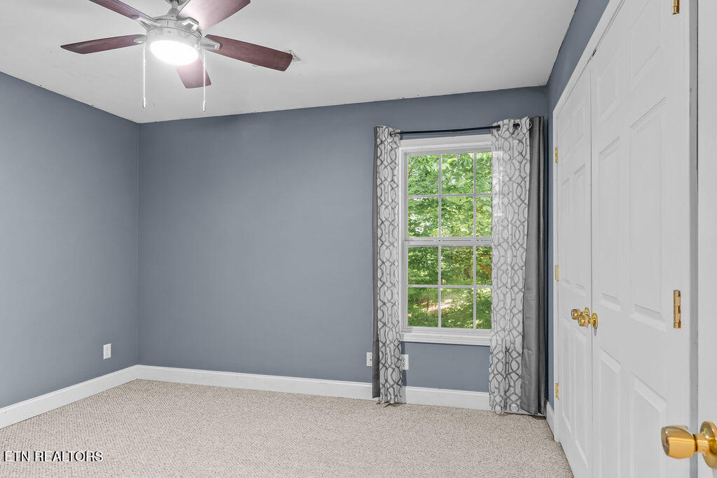 624 Liverpool Lane