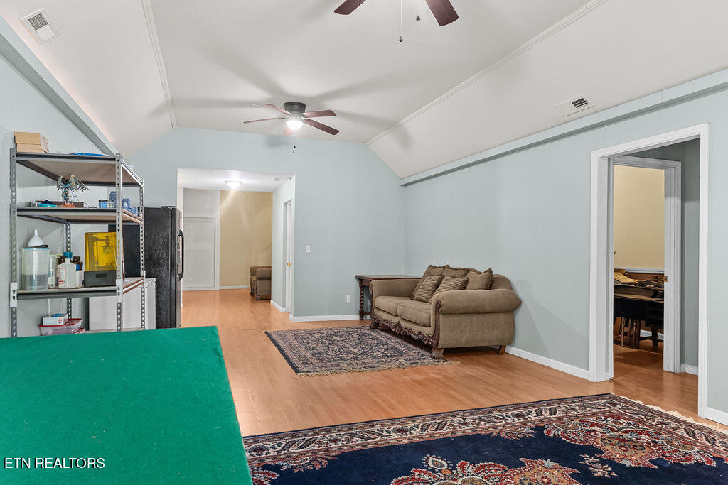 624 Liverpool Lane