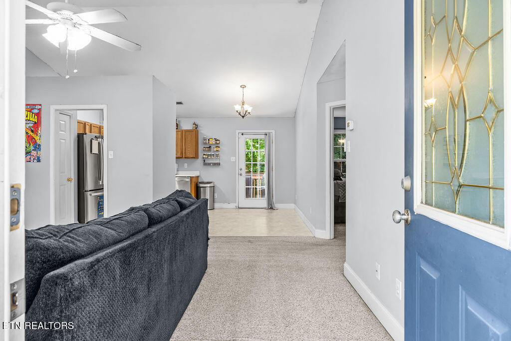 624 Liverpool Lane