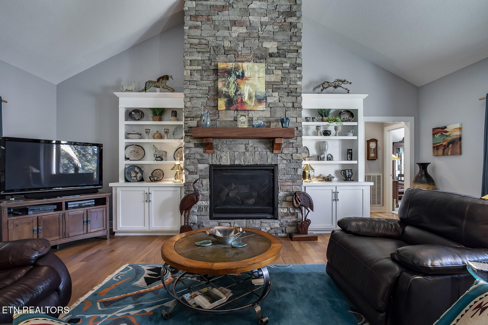 308 Saloli Lane