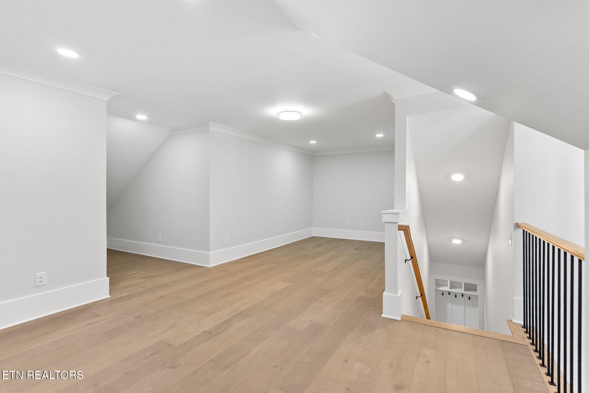108 Oostagala Drive