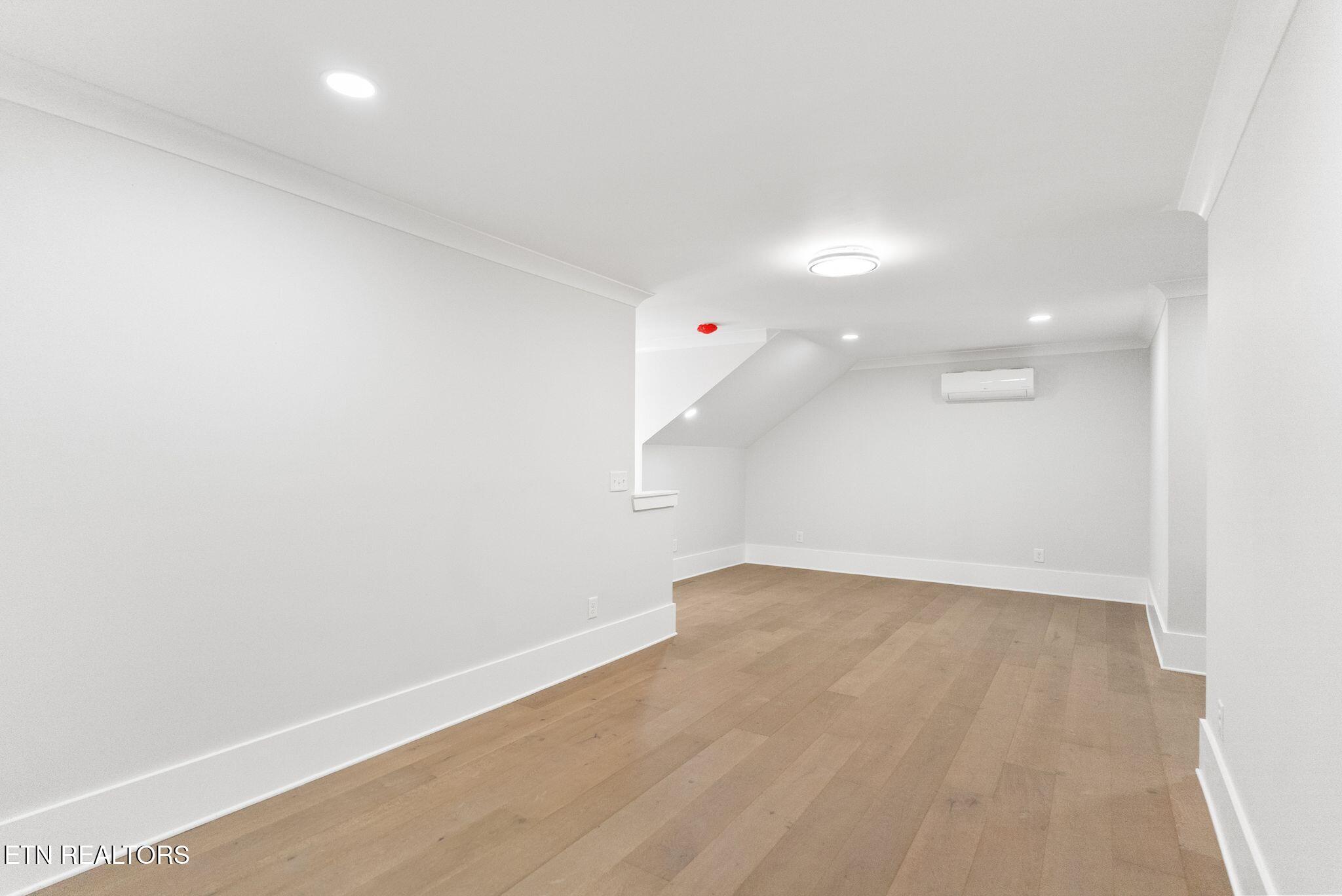 108 Oostagala Drive