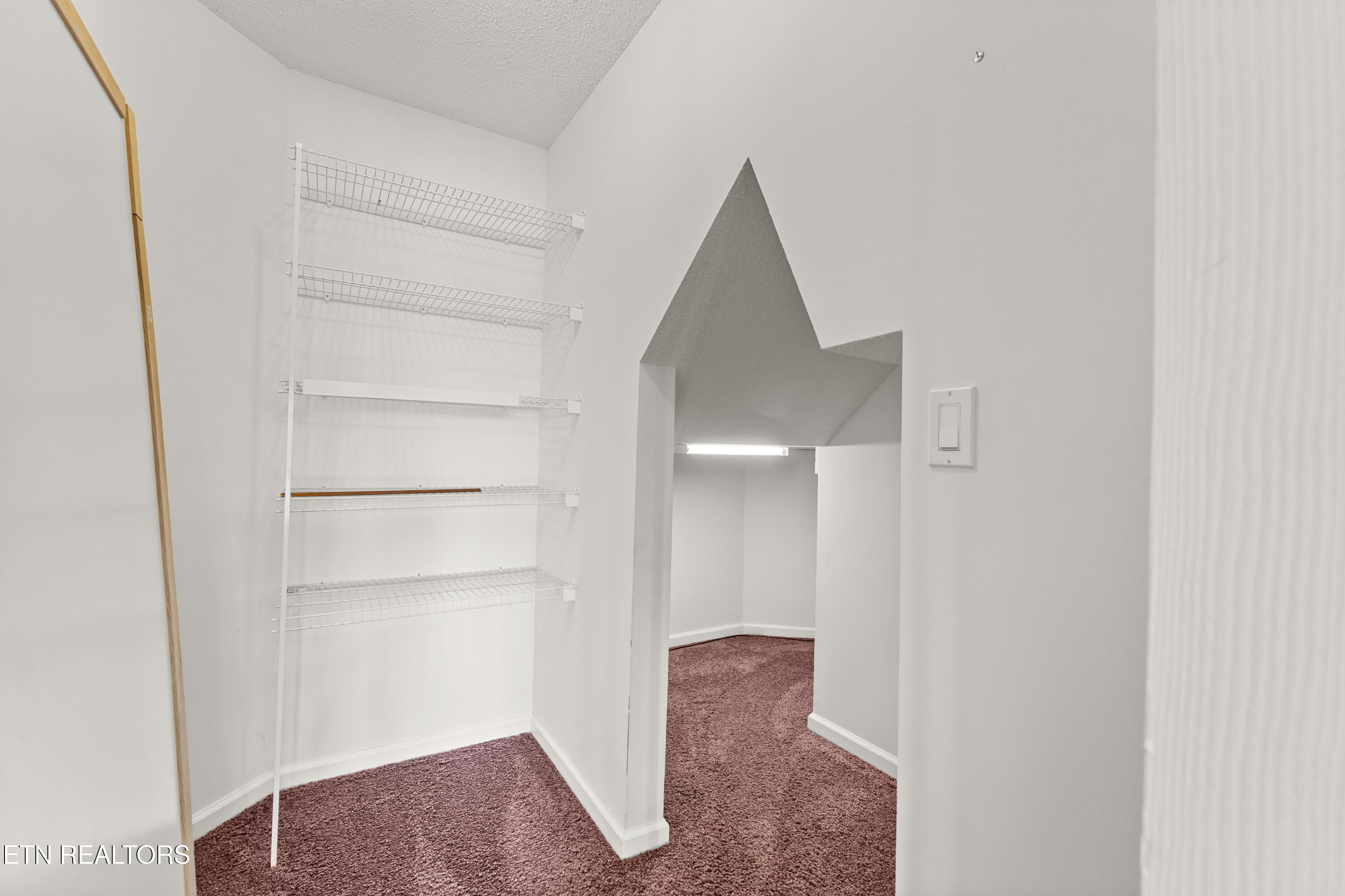 301 Kiyuga Way