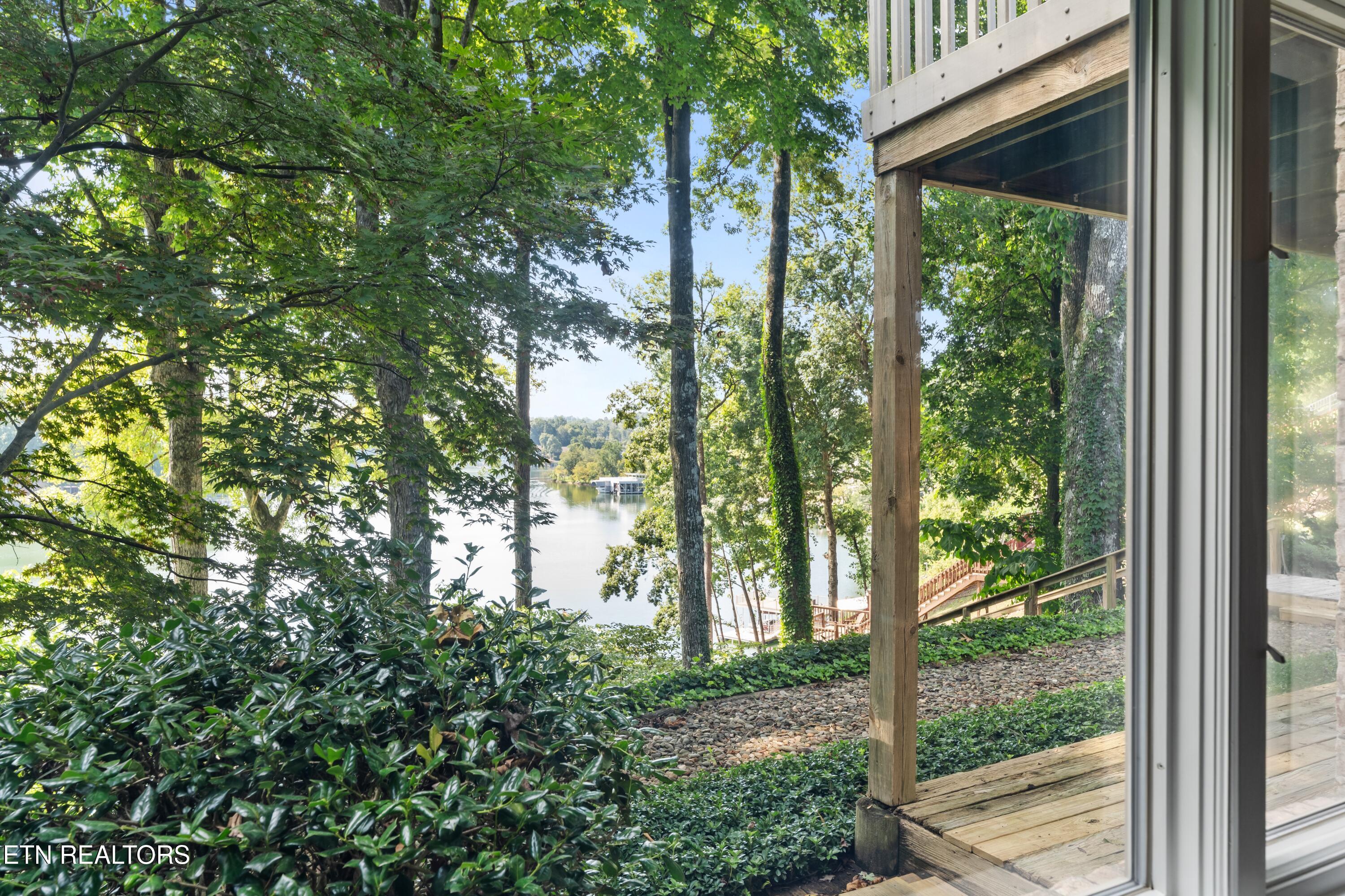 301 Kiyuga Way