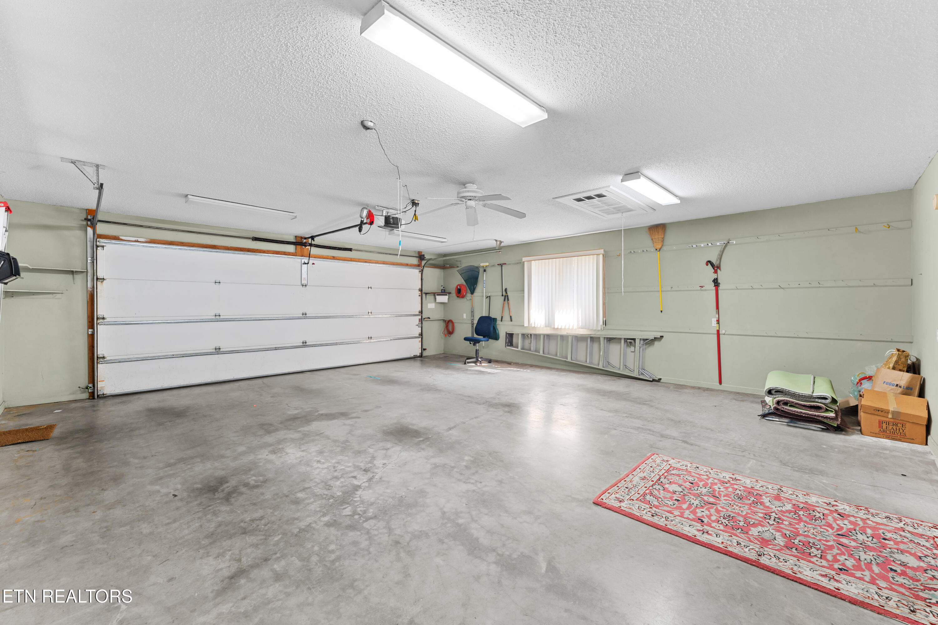 301 Kiyuga Way