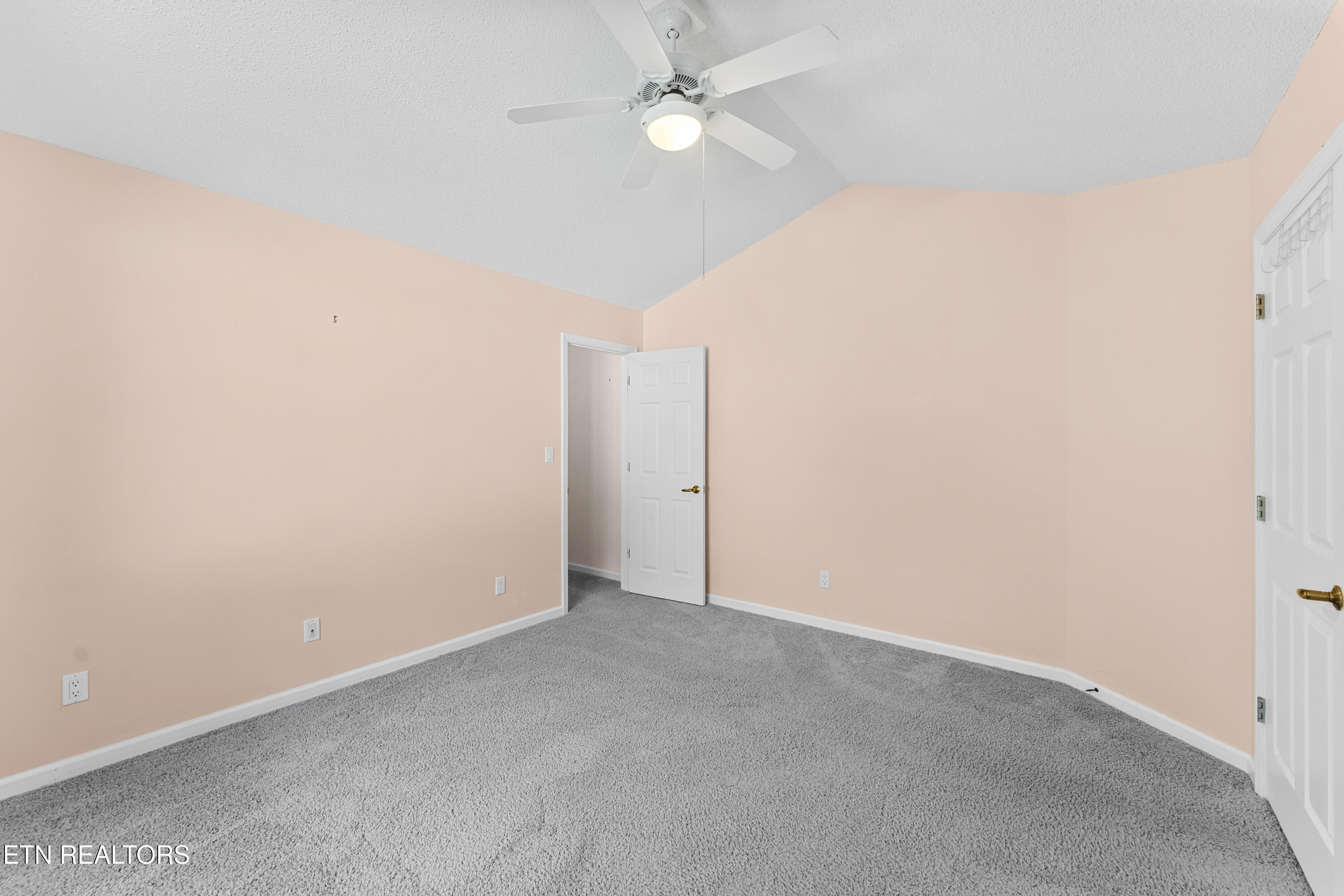 301 Kiyuga Way