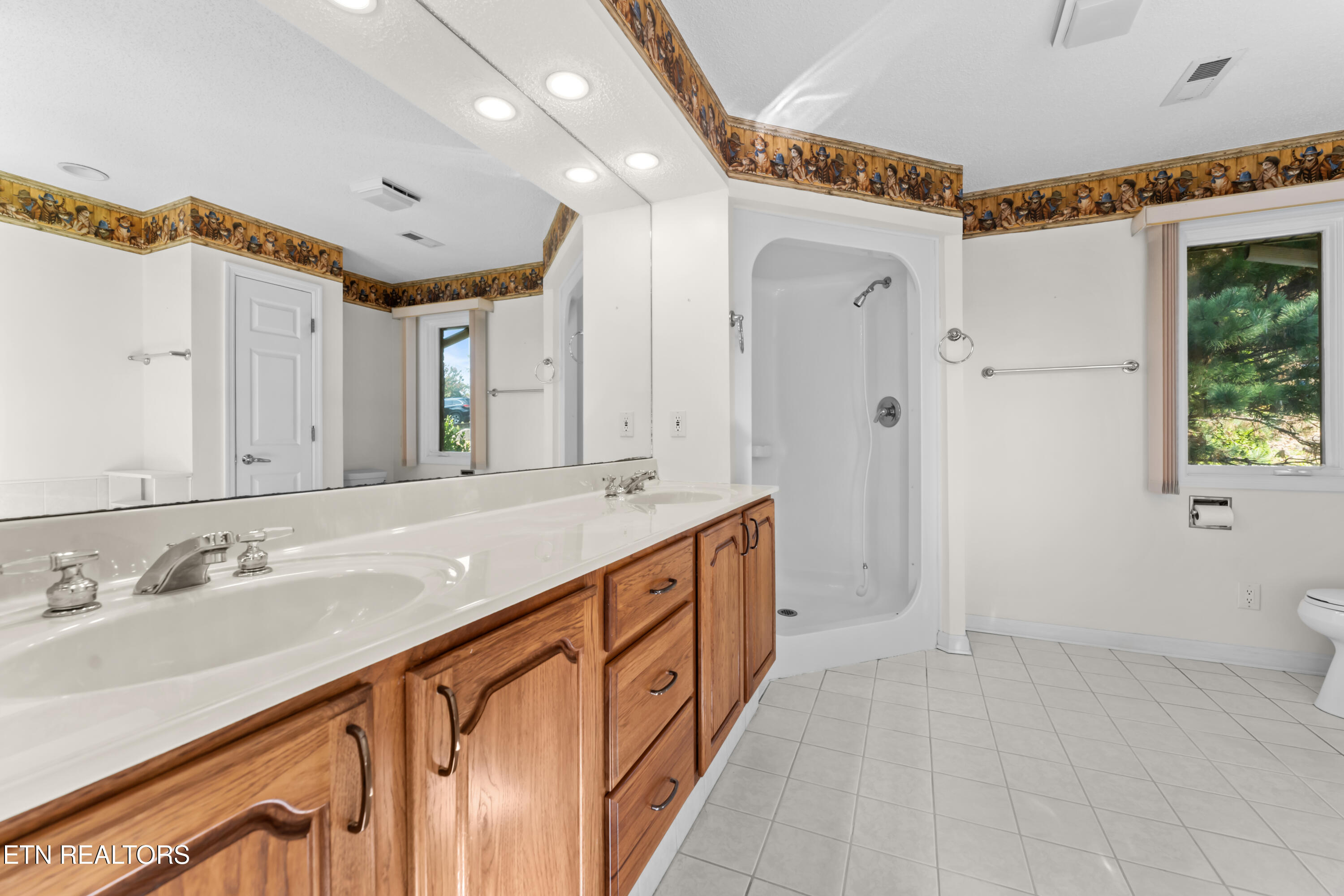 301 Kiyuga Way