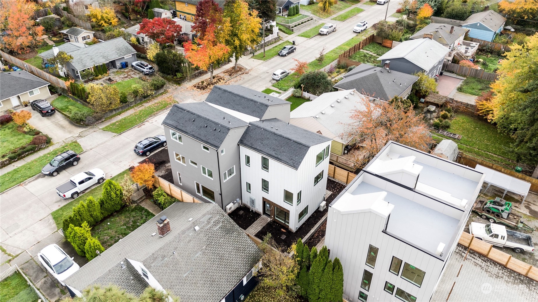 9223 A 25th Avenue SW