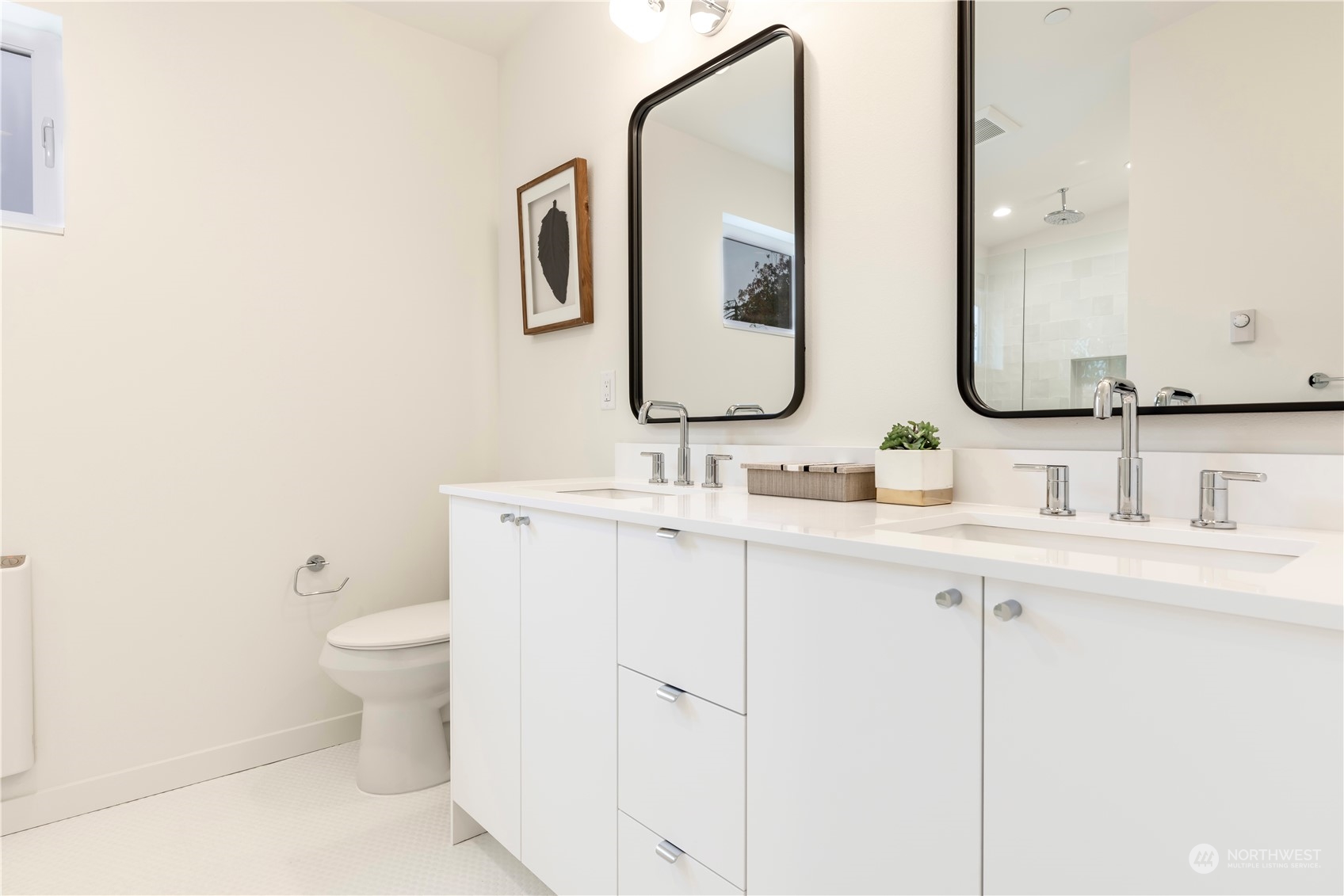 9223 A 25th Avenue SW