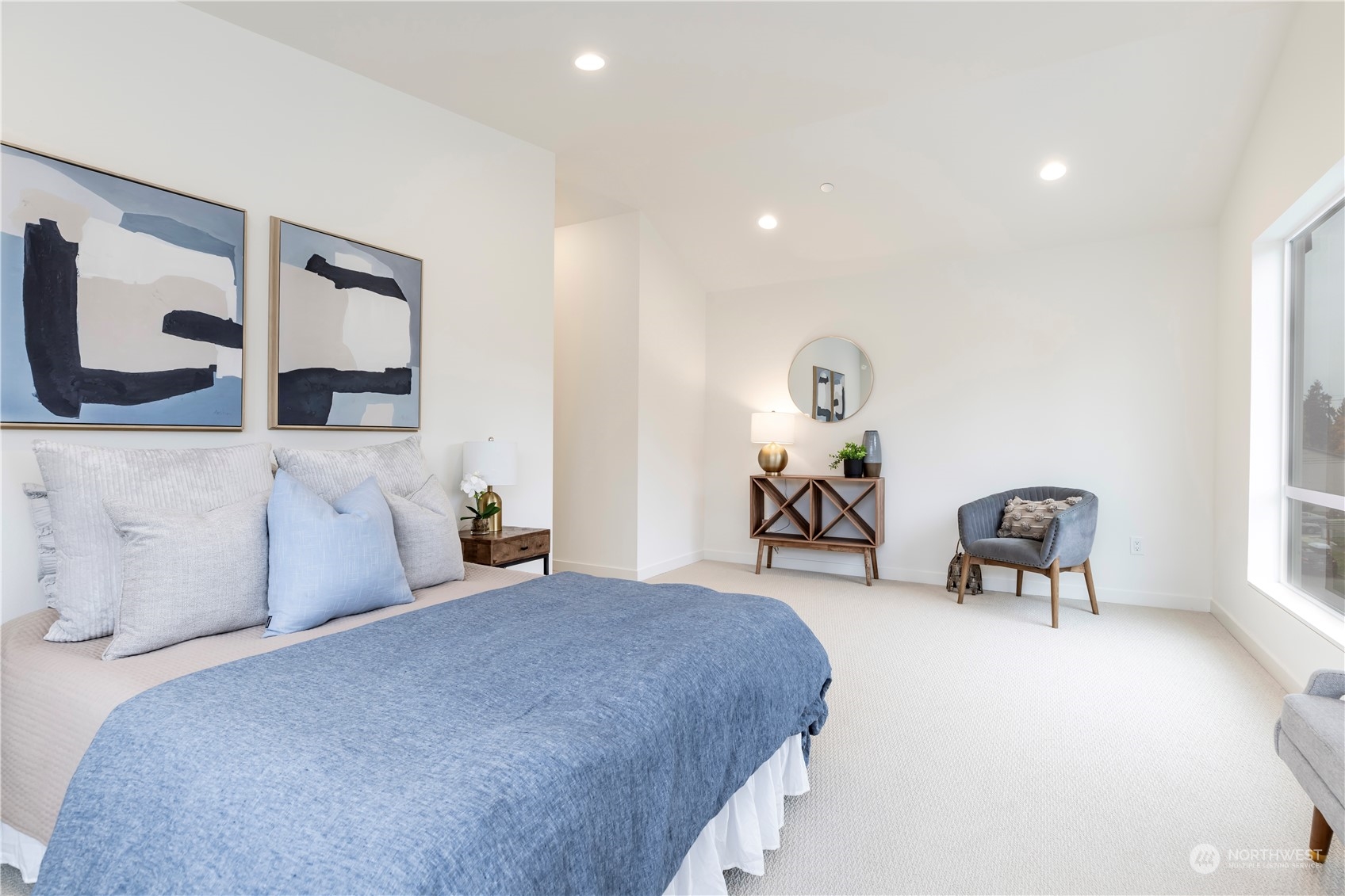 9223 A 25th Avenue SW