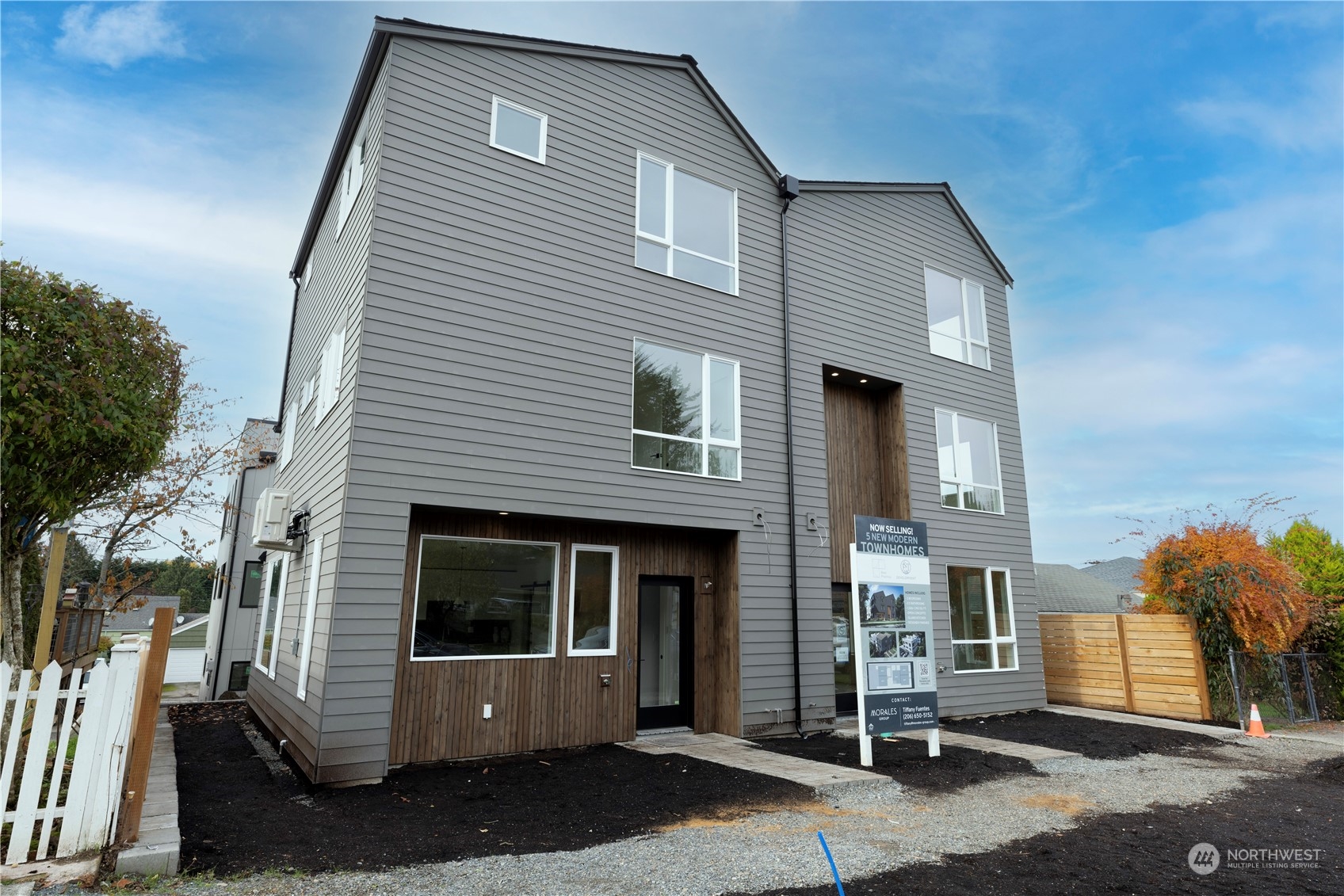 9223 A 25th Avenue SW